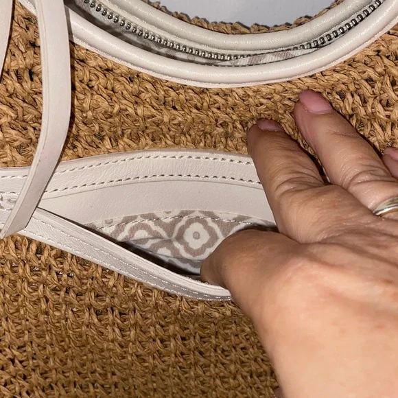 Brighton woven handbag, NWOT - Picture 3 of 10